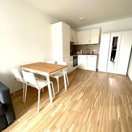Forsthaus 32 Free Garage Apartment Виена Екстериор снимка