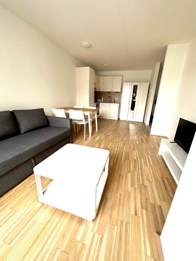 Forsthaus 32 Free Garage Apartment Виена Екстериор снимка